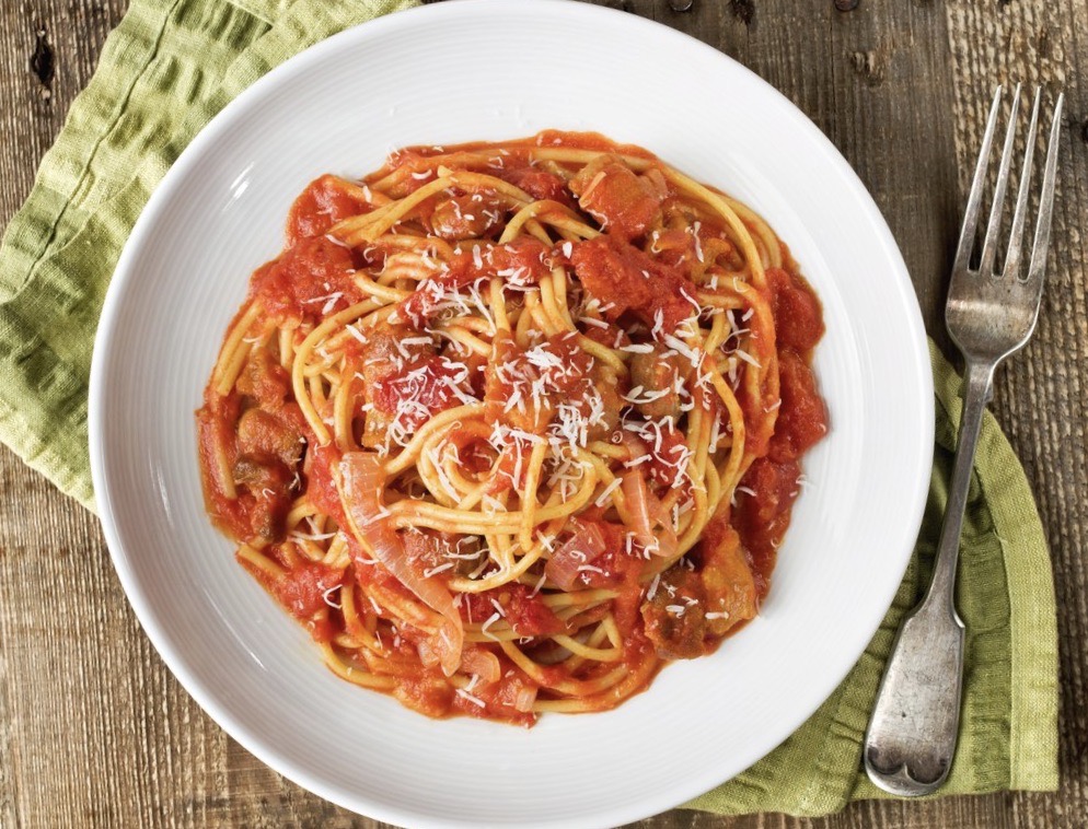Espaguetis a la Amatriciana